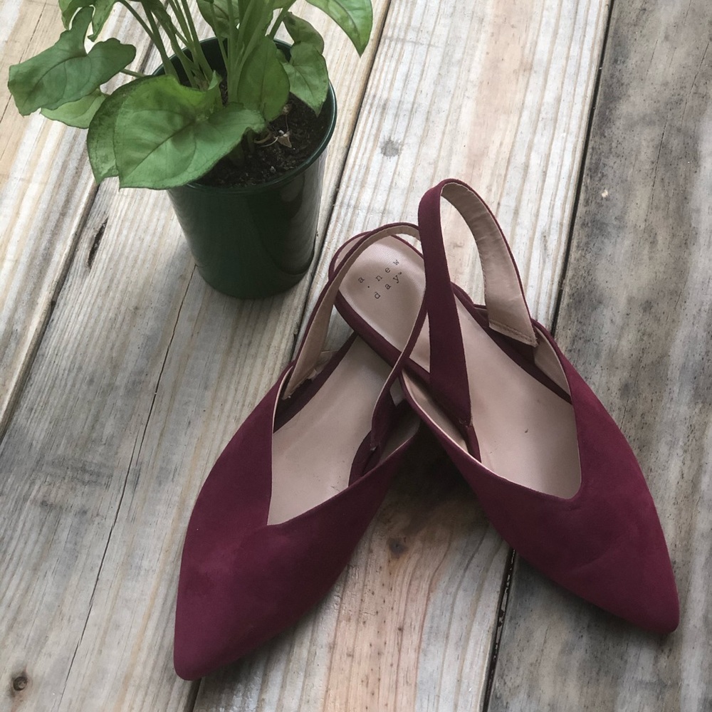 Sling back flats
